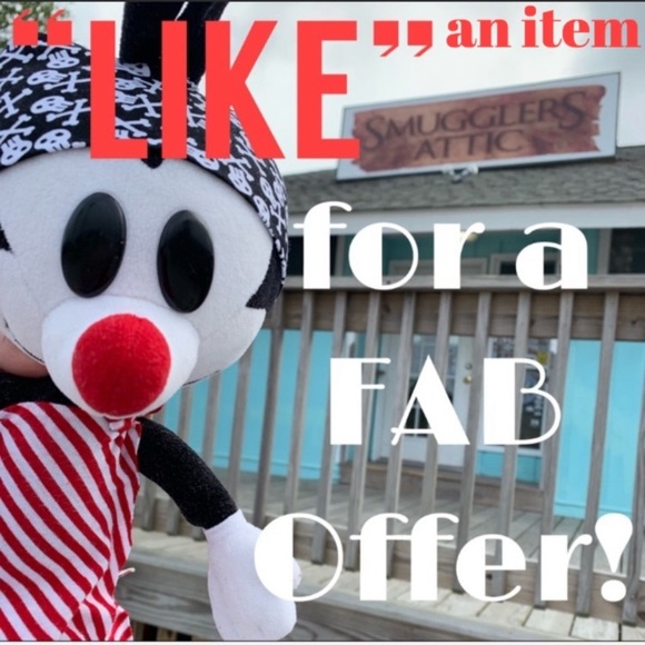 GIVENCHY STUNNING!! Blue & Silver Earrings - Picture 5 of 5